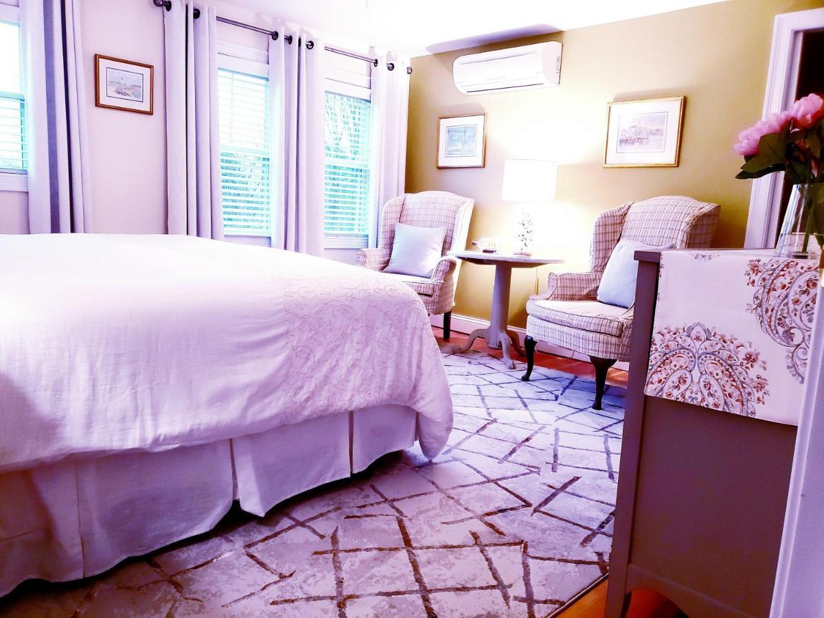 Elmere House Bed & Breakfast Уэллс Экстерьер фото
